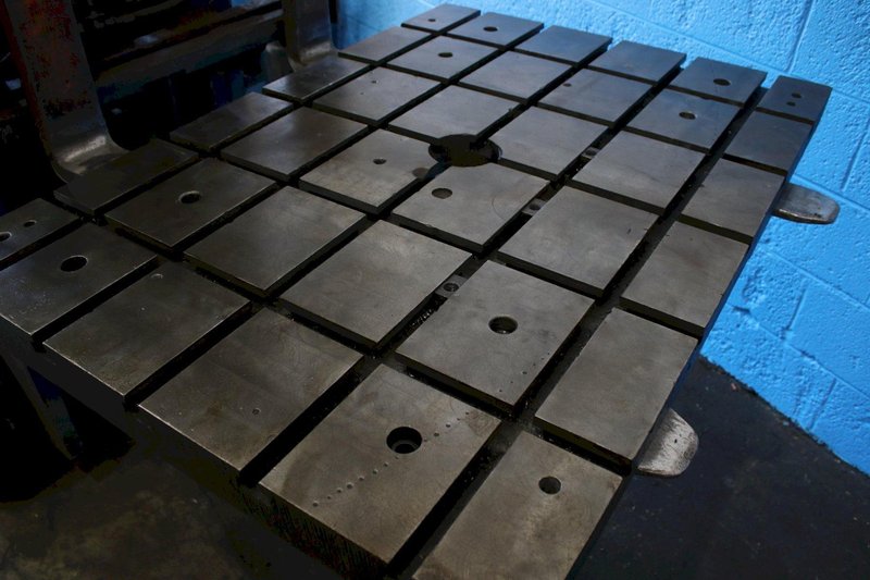 46-1/4&quot; X 32-1/4&quot; X 3&quot; T SLOTTED BOLSTER PLATE: STOCK #75487