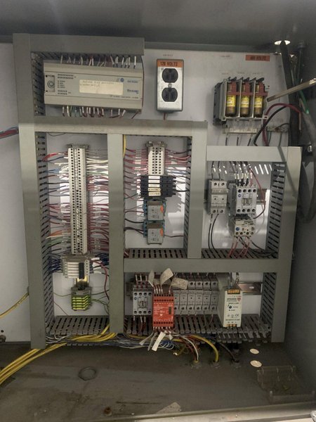 MANCHESTER 7.5 HP VERTICAL CRIMPER W/ DIES. STOCK # 1271723.