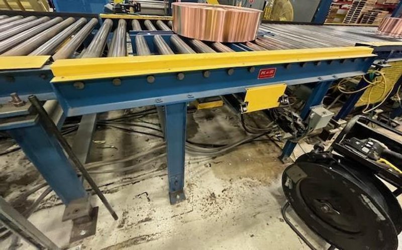 6,000# 64" X 60.5" K&amp;S CROSS TYPE BANDING TABLE STOCK# 3955