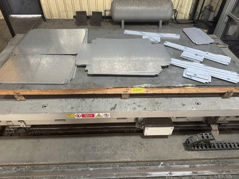 3000 Watt Salvagnini L3 Fiber Laser with 10 Tray Tower and Part Take Out Automation