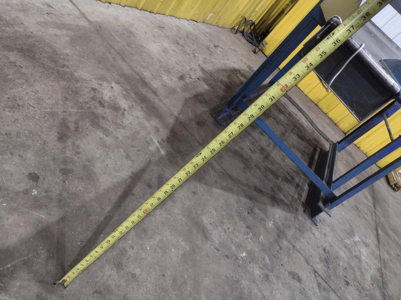 GRAVITY BIN / HOPPER DUMP OUT FEEDER STAND: YOBRO #25387
