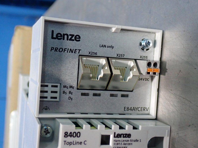 LENZE INVERTER DRIVE 8400 FREQUENCY INVERTER  -  E84AVTCE3714SB0-ERXXX