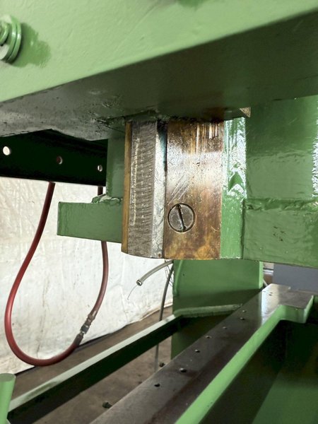 35 TON E.W. BLISS C2-35 GAP FRAME PRESS. STOCK # 0235525.