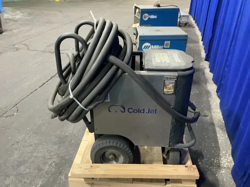 COLD JET 5 LBS/MIN DRY ICE BLASTER  -  AERO 40FP