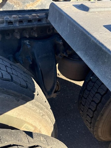 2020 Freightliner Cascadia 1FUJHHDV9LLLC1673