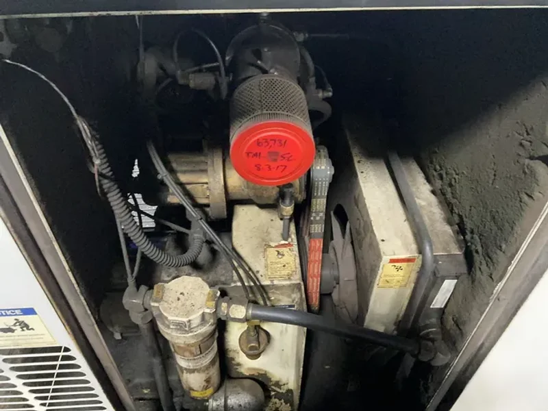 Ingersoll Rand  25 Hp Rotary Screw Air Compressor  - Ssr-ep25se