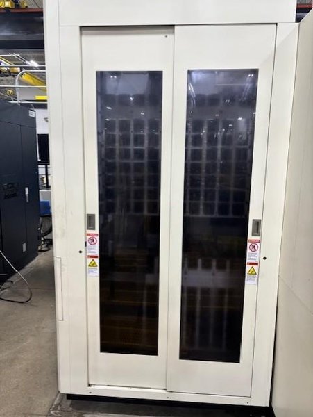 Makino a81NX CNC Horizontal Machining Center For Sale, 2017