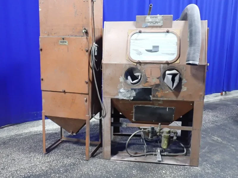 EMPIRE ABRASIVE BLASTING CABINET W/ DUST COLLECTOR  -  PF-3648