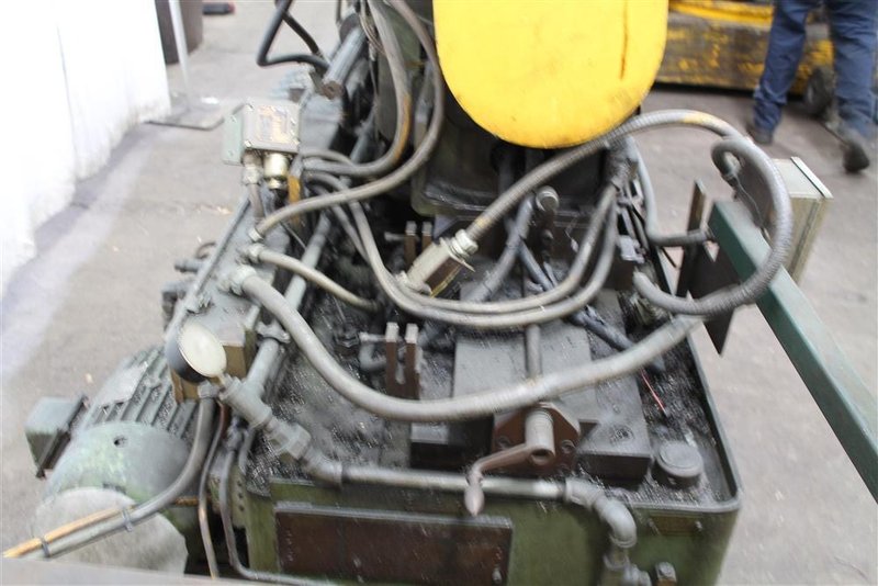 ECONOMY MODEL #FH41-2 DOUBLE END FINISH MACHINE: STOCK 61078