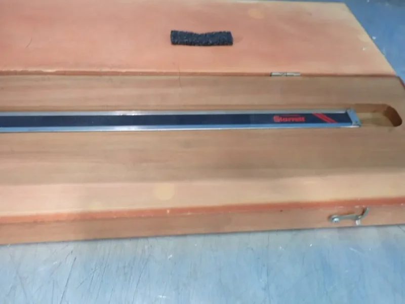 STARRETT 26" TOTAL CALIPER LENGTH DIGITAL CALIPER W/CASE  -  721