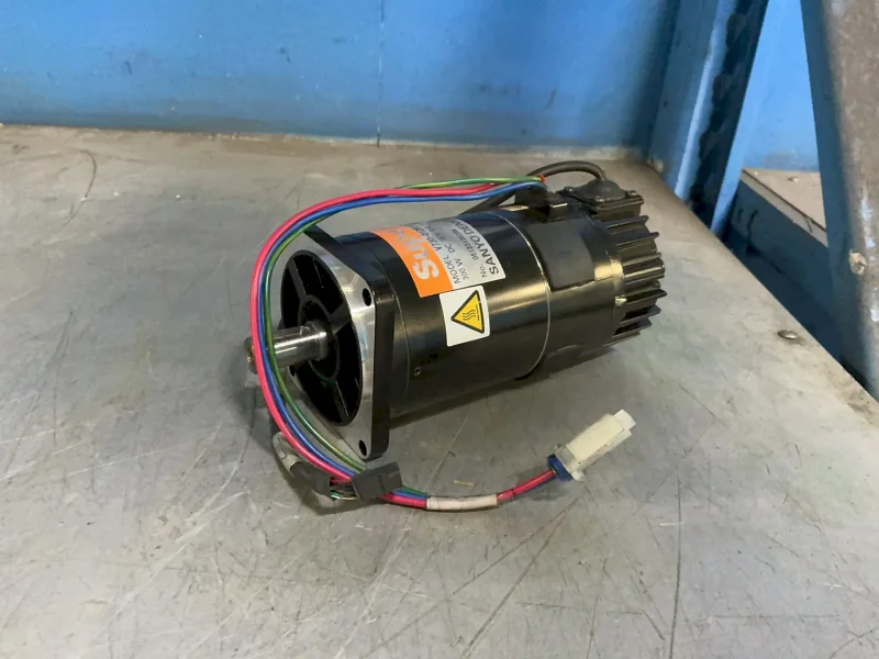 SUPER V 5.2 AMPS DC SERVO MOTOR   -  V730-012EL8