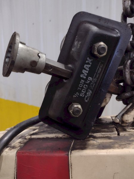 1/2 TON COFFING MODEL #EC-1016-2 POWERED MOTORIZED CHAIN HOIST: YOBRO #25042