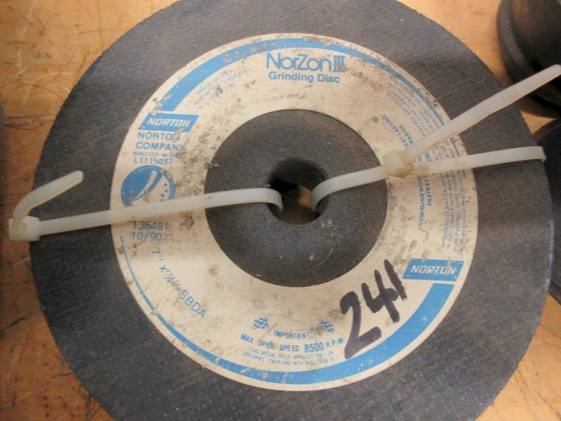 Diamond Tool Grinder Wheels 1-1/4" Arbor Assorted Types and Sizes, NorZon III Grinding Discs, Box of Grinding Wheel Dressers- Auction Item