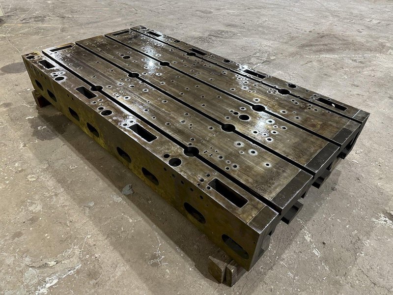 48&quot; X 92&quot; X 12&quot; T-SLOTTED LAYOUT RISER TABLE / FLOOR PLATE: STOCK #19723