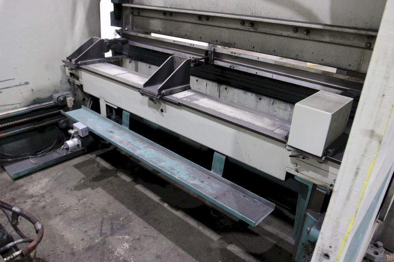 175 TON X 10' WYSONG HYDRAULIC BRAKE: STOCK #71106