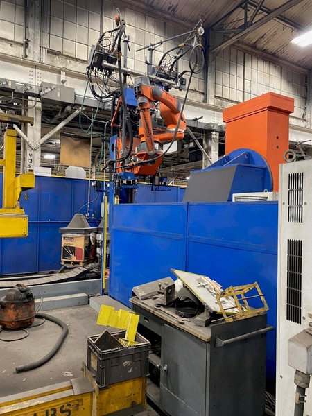 USED CLOOS HIGH PERFORMANCE DUAL STATION ROBOTIC WELDING CELL, Stock# 11012