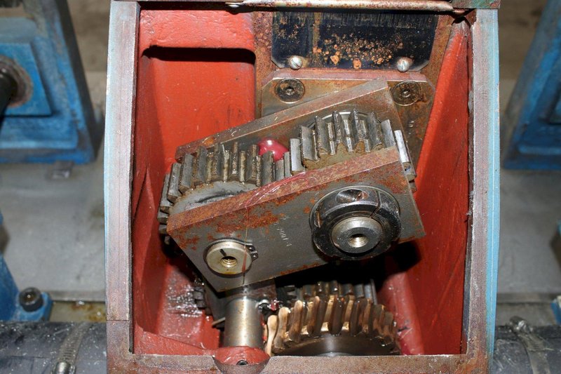 13 STAND X 1-1/2&quot; YODER RAFTED ROLLFORMER: STOCK #76797