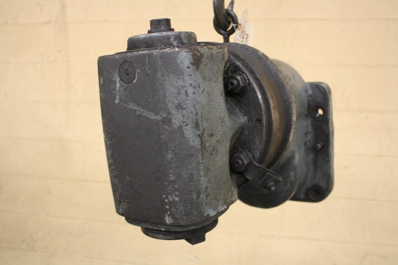 CINCINNATI VERTICAL MILLING HEAD: STOCK #65963