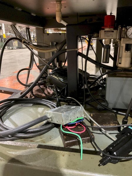 ROBOTIC WASH CELL WITH FANUC LR MATE 200IB/ RJ3ib MATE CONTROLLER