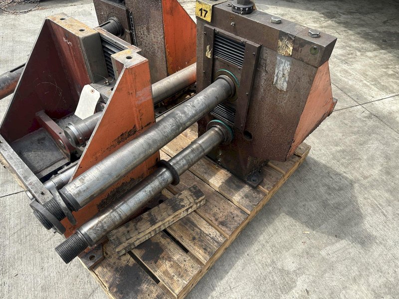 (20) 3&quot; X 18&quot; YODER MODEL # M3 RAFTED ROLL FORMING HEADS: STOCK #78332
