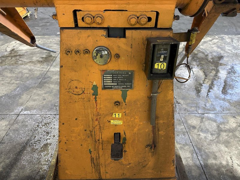 2500 LBS X 12&quot; COOPER WEYMOUTH DOUBLE END PULL-OFF COIL REEL UNCOILER: STOCK #22619