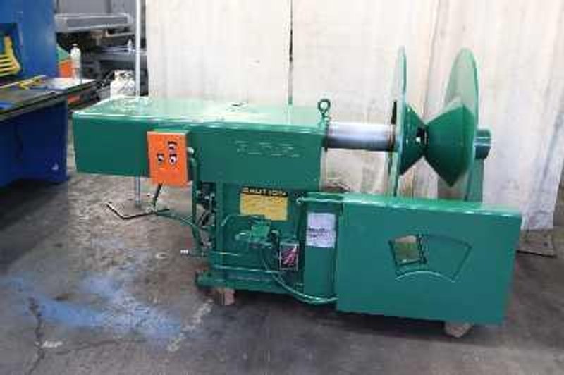 60&quot; WIDE X 30,000 LB X 7&quot; ARBOR CINCINNATI SLITTING LINE: STOCK #12923