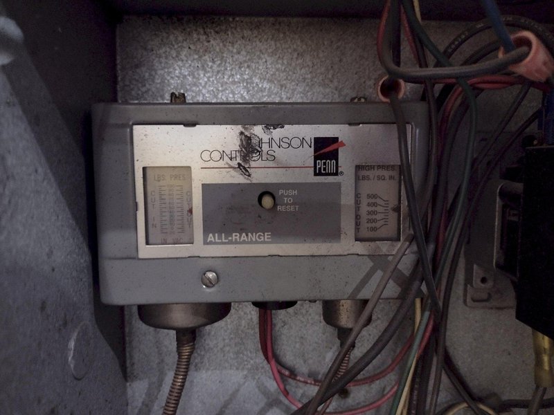 PNEUMATECH MODEL #AD-750, NON-CYCLING REFRIGERATED AIR DRYER: YOBRO #24415