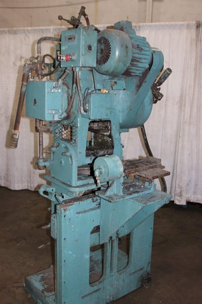 18 TON TISHKEN MODEL #CO-6 CUTOFF PRESS: STOCK #70956