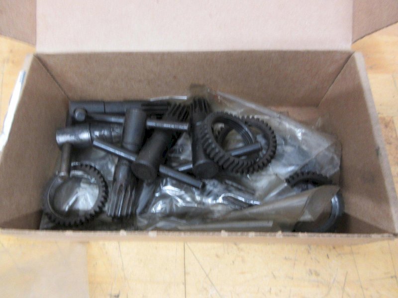 Sopko Grinder 1-1/4" Wheel Hubs, Adapters, Glare Gear Parts- Auction Item