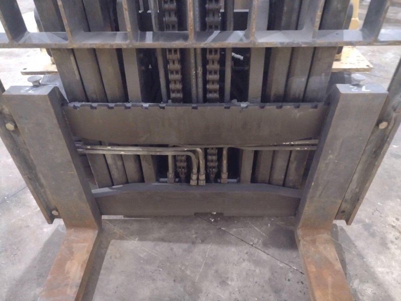 10,000 LBS CATERPILLAR MODEL #GC45KSWB FORKLIFT: YOBRO #25703