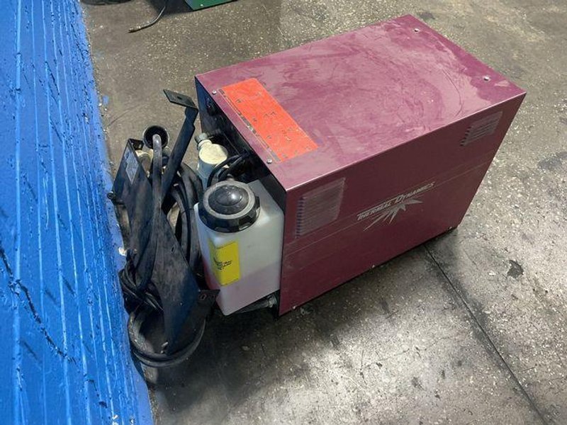 THERMAL ARC 150 A WELDER  -  ULTIMA-150
