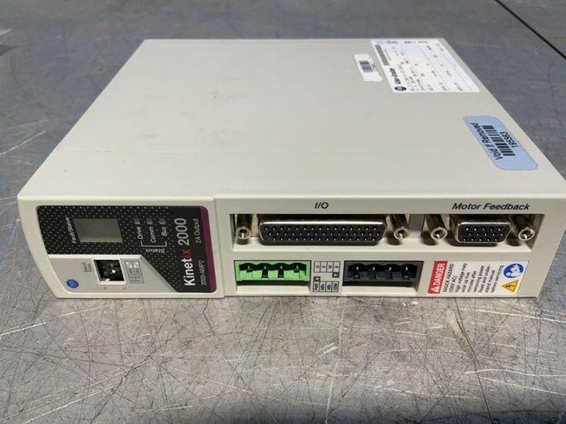 Allen-bradley 2 A Output Bulletin 2093 Kinetix 2000 2a Axis Module - 2093-amp2 / 2093-amp5