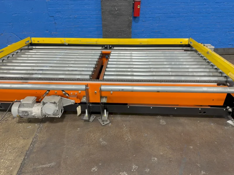 Industrial Kinetics 57" X 108" X 18" Power Roller Conveyor