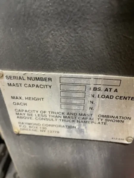 RAYMOND 4000 LBS STAND UP FORK LIFT  -  R40-C40TT