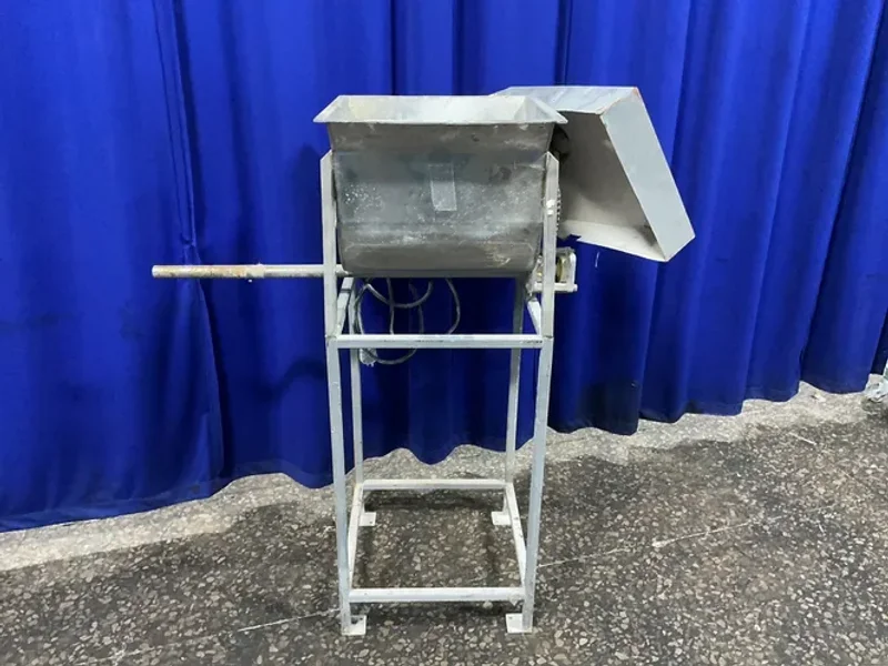 14X17X12 MIXER/FEEDER UNIT