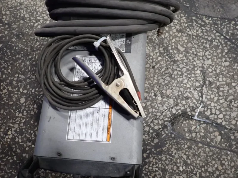 HYPERTHERM 1000 PLASMA CUTTING SYSTEM  -  POWERMAX1000