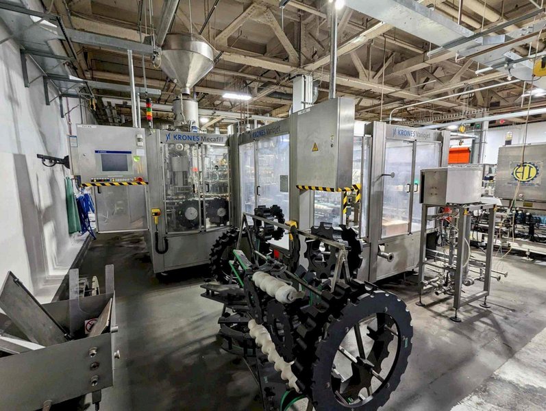 Krones Mecafill 40-Head Rotary Bottle Filler with Variojet Rinser – 2002 – High-Speed Bottling