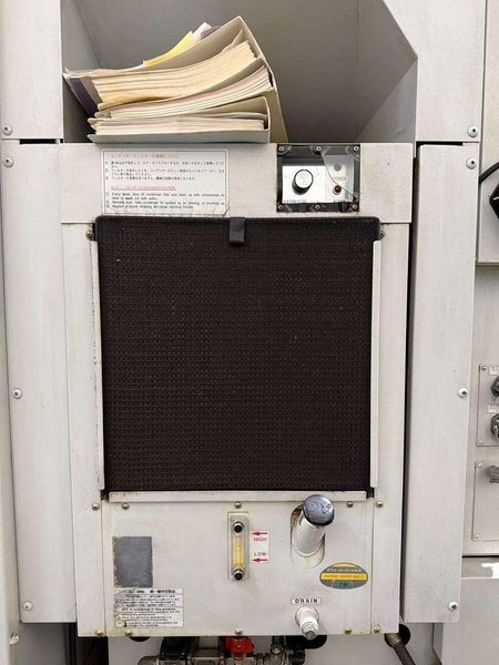 Mori Seiki DuraCenter 5 5-Axis CNC Vertical Machining Center – Mill