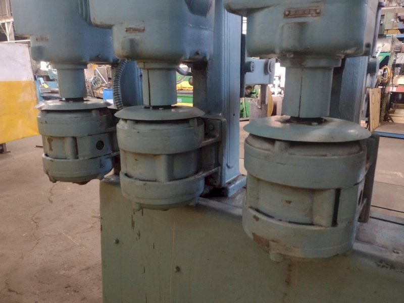 4 HEAD FOSDICK HEAVY DUTY GANG DRILL: STOCK #18005