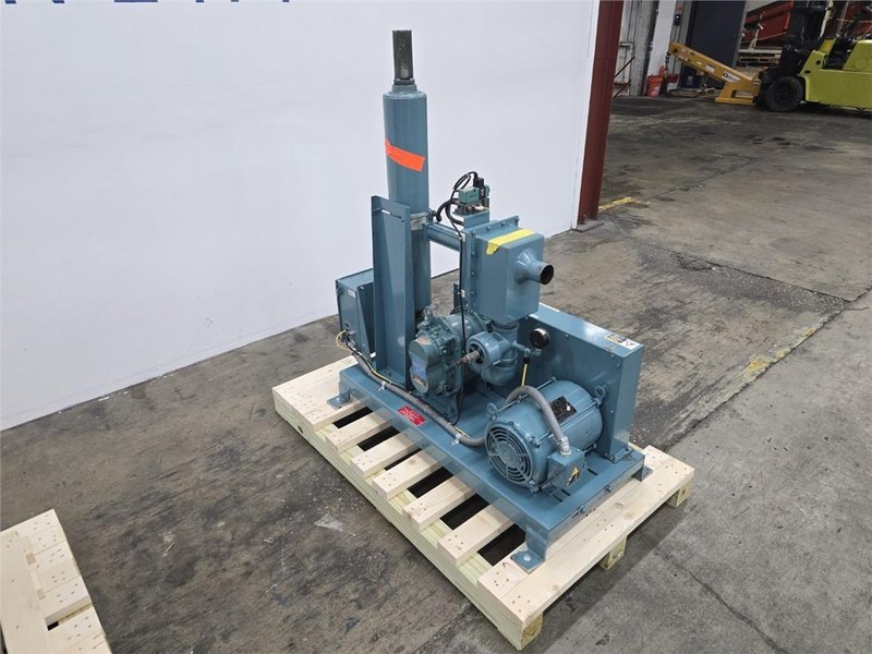 Una Dyn Used 45 U-RAI Positive Displacement Pump, 7.5 HP