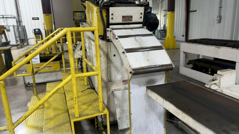 15,000 lbs. x 18&quot; Wide Coe Press Equipment Coil Reel and Coe Powered Straightener For Sale