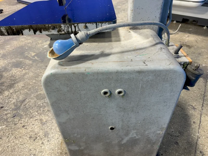 DOALL 15” VERTICAL BAND SAW  -  1612-U