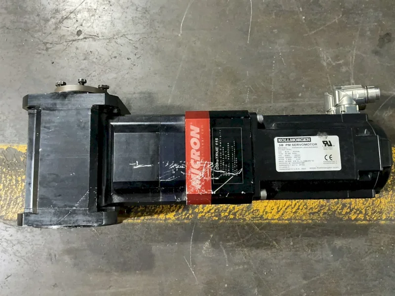 KOLLMORGEN PM SERVOMOTOR W/ MICRON GEARHEAD  -  AKM52K-ANCNDB00