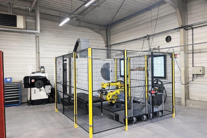 Huron - K3X8F - X: 780 - Y: 700 - Z: 500 mm CNC - 5 axes