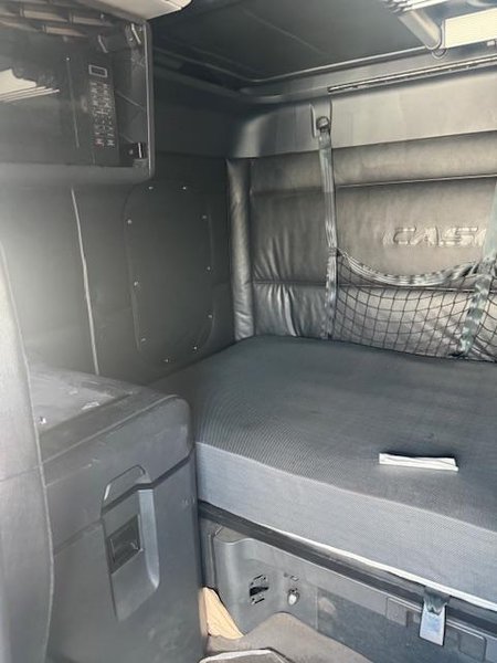 Freightliner Cascadia 125, 2023 – Sleeper Cab, Detroit Diesel, Automatic