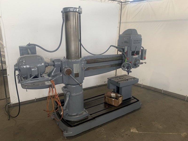 4&#039; X 9&quot; CINCINNATI-BICKFORD RADIAL ARM DRILL.STOCK # 0311023