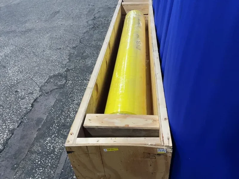84.5” NON-WOVEN ROLL ASSEMBLY  -  1014586555r