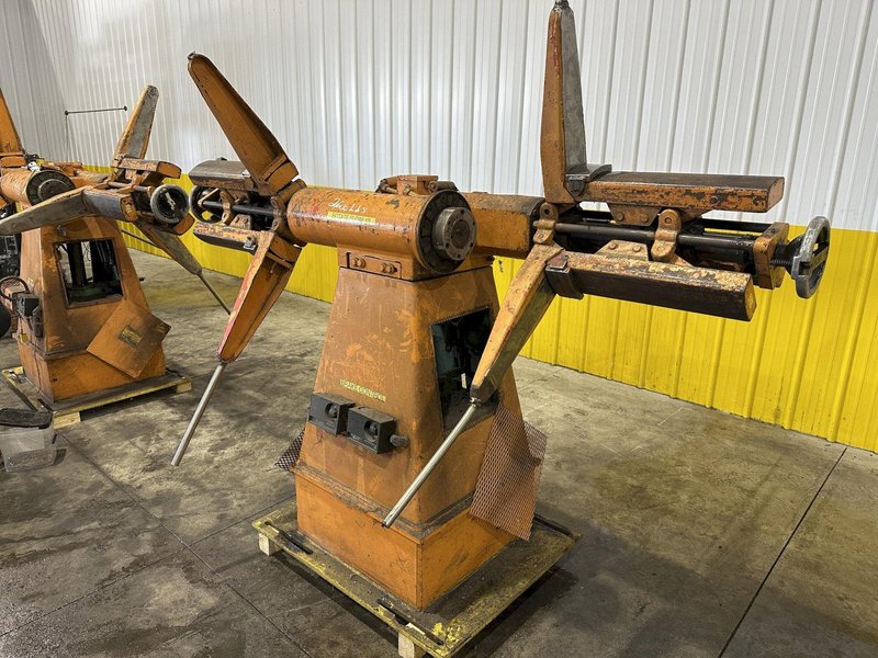 2500 LBS X 12&quot; COOPER WEYMOUTH DOUBLE END PULL-OFF COIL REEL UNCOILER: STOCK #22619