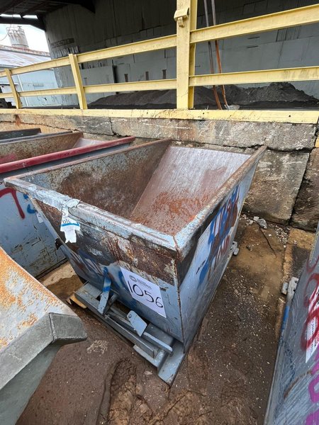 1 YARD DUMP HOPPER: STOCK #23199