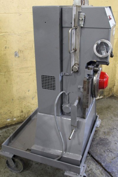 PULLMAX MODEL X10 PORTABLE PLATE BEVELER: STOCK #70838